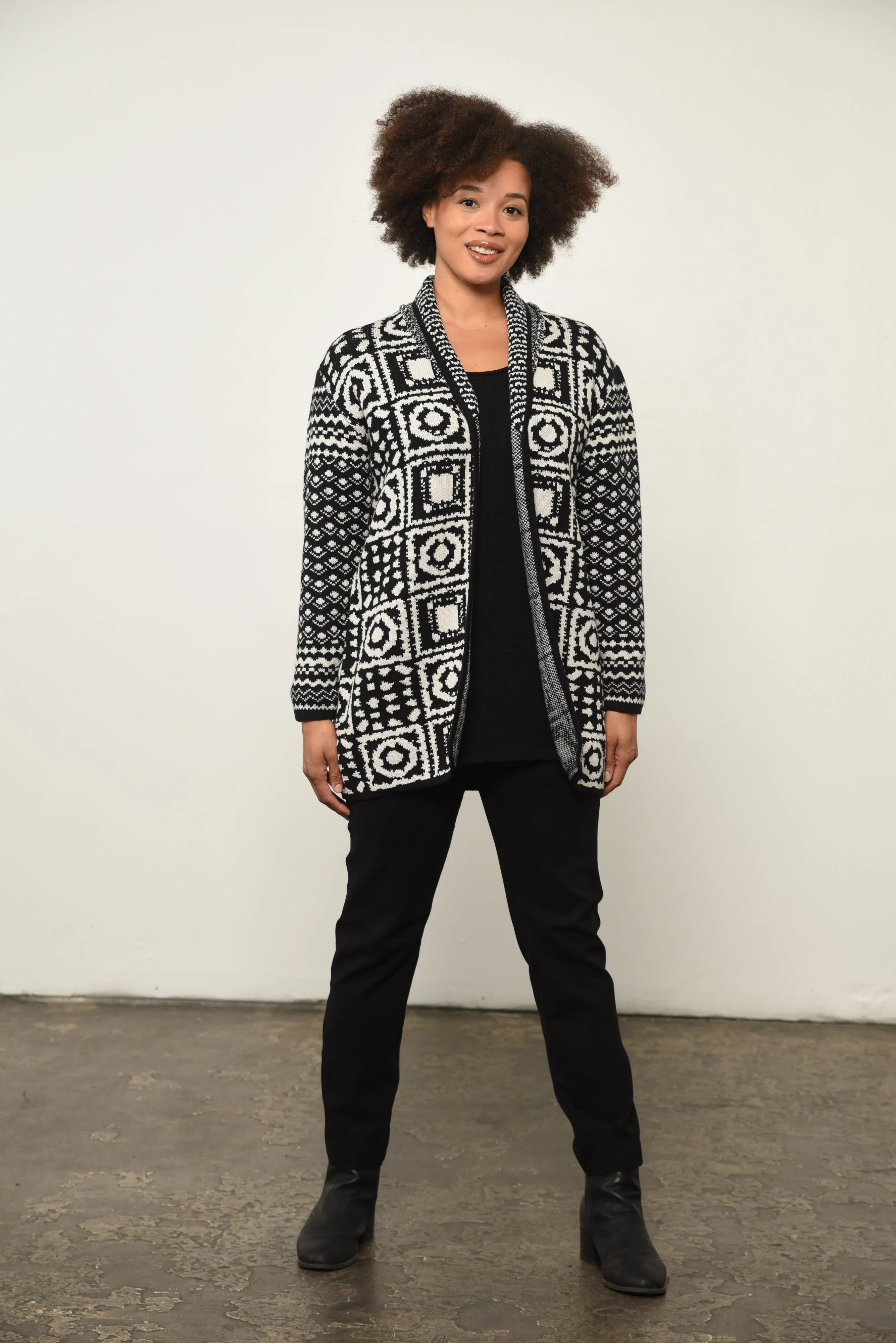 Abstract Print Open Front Cardigan in Black Aztec