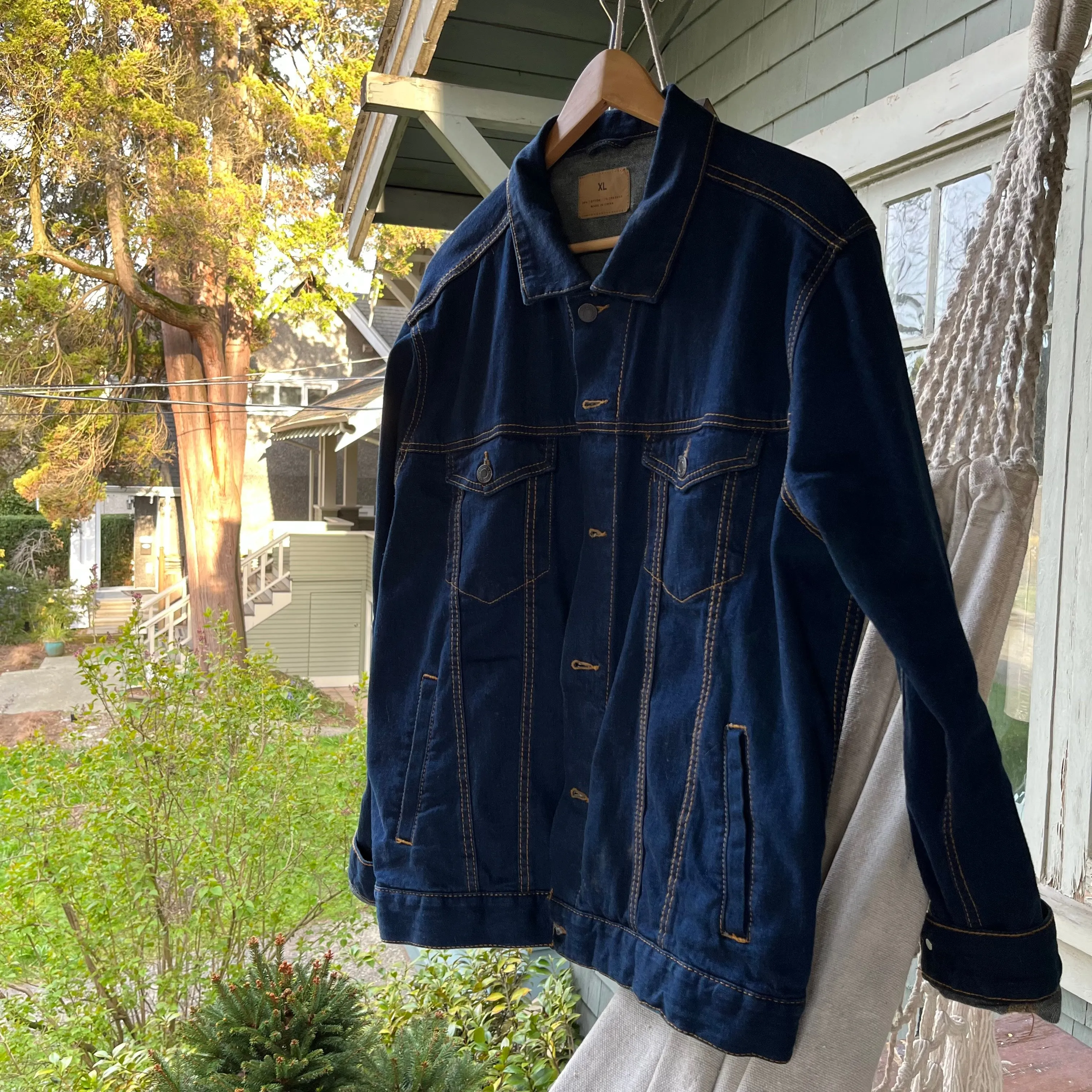 Earth Lovers Denim Jacket | Washed-Out Blue