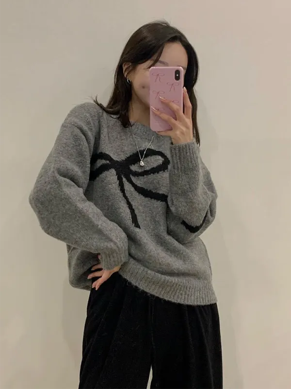 Elegant Jacquard Bow Round Neck Long Sleeve Wool Sweater