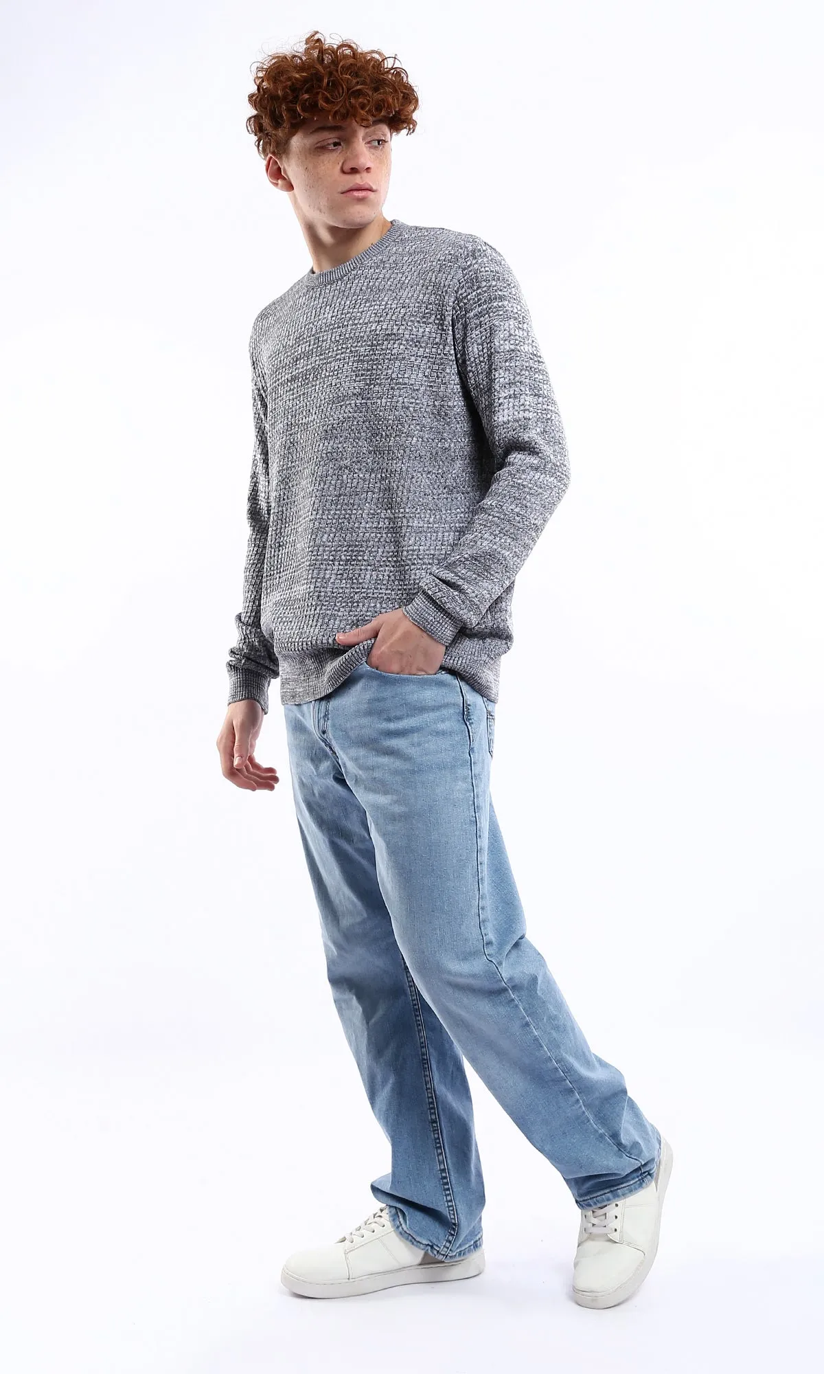 O175246 Round Neck Knitted Grey & White Pullover