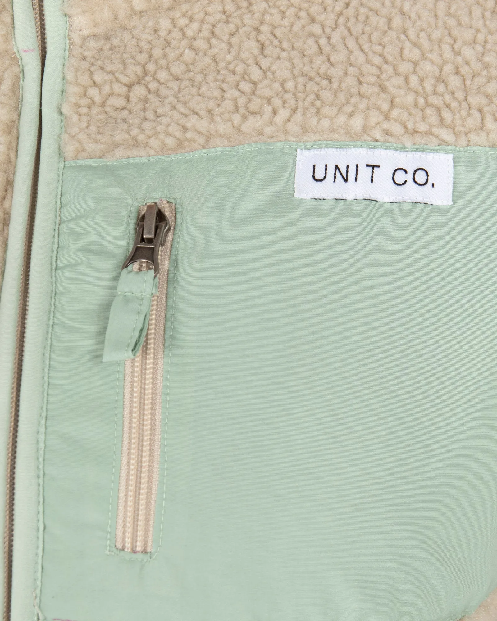 UNIT Ladies Zip-Through Jacket for Striking Style and Comfort